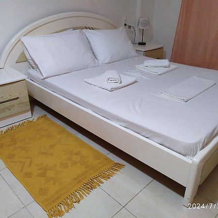 Georgia'S Family Apartment Iraklio Exteriér fotografie